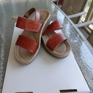 Earth Spirit Meghan women's size 8.5 laser cut sling back sandals, orange brown
